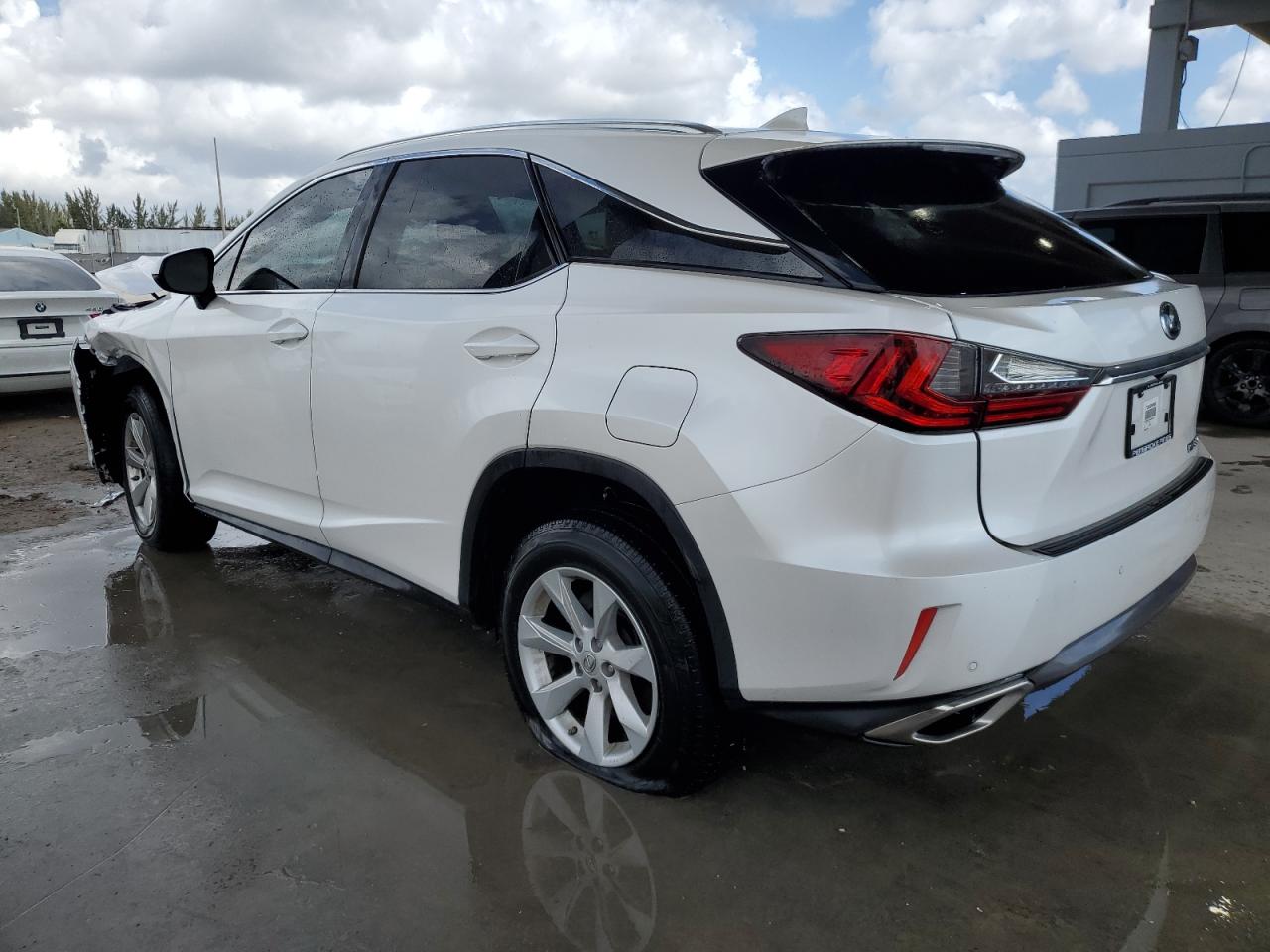 2017 Lexus RX - Image 2