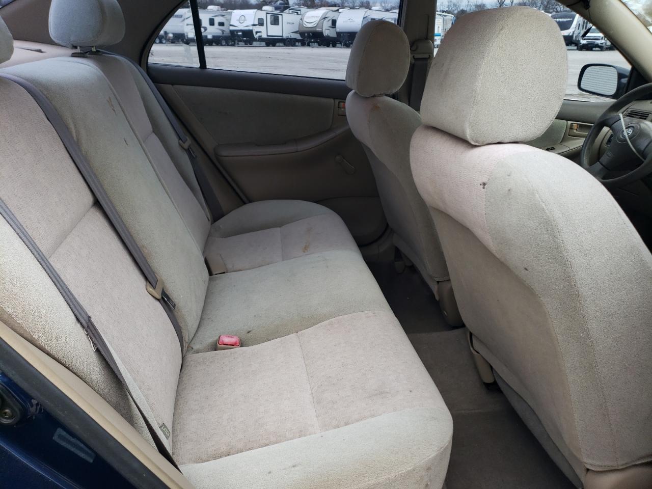 2004 Toyota Corolla - Image 10