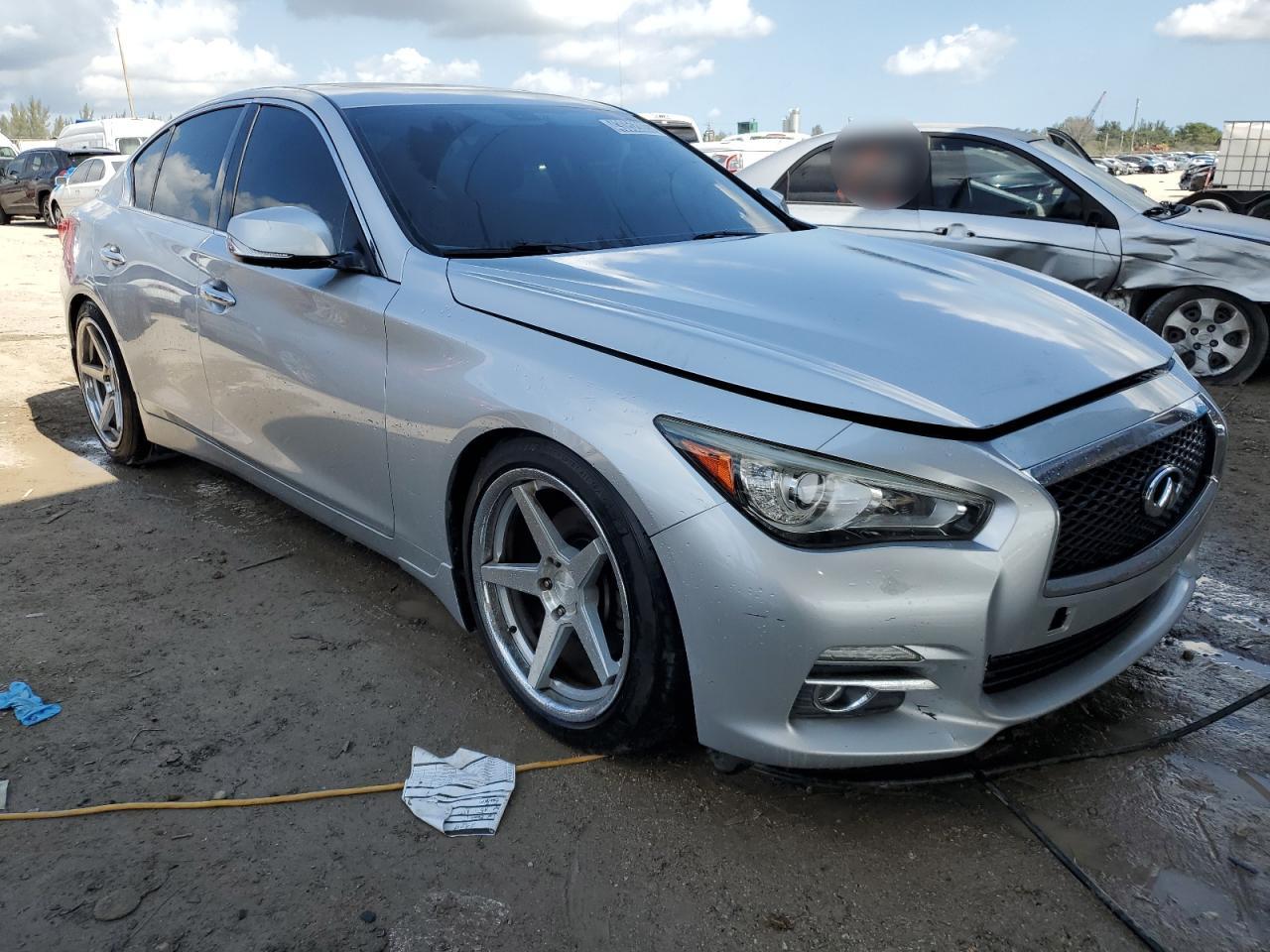 2017 Infiniti Q50 - Image 4