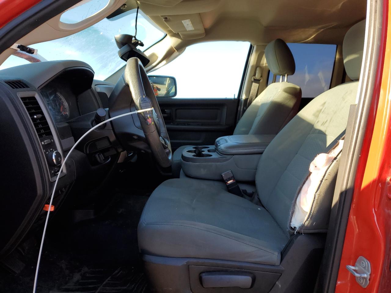 2018 RAM 1500 - Image 7