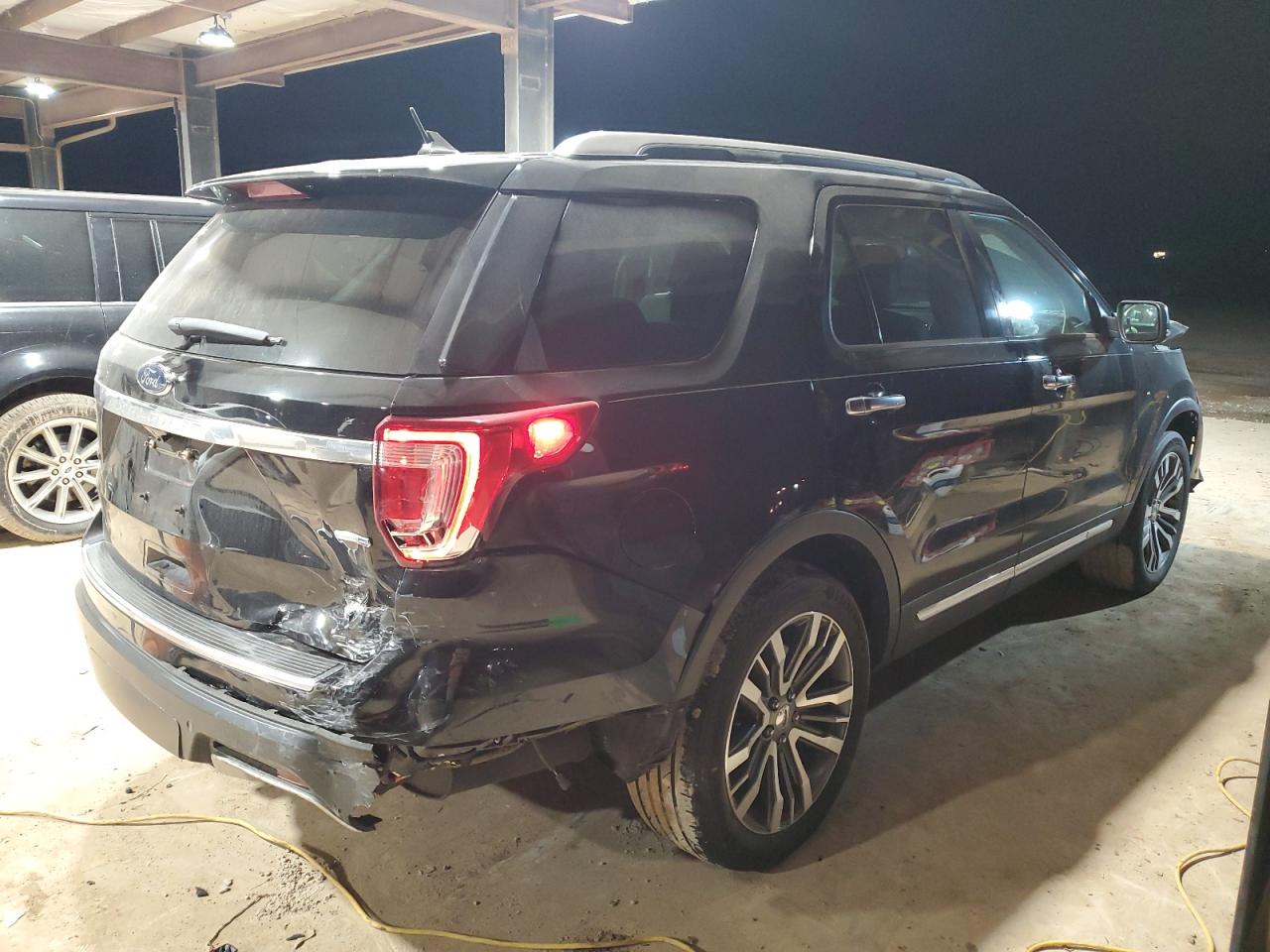 2018 Ford Explorer - Image 3