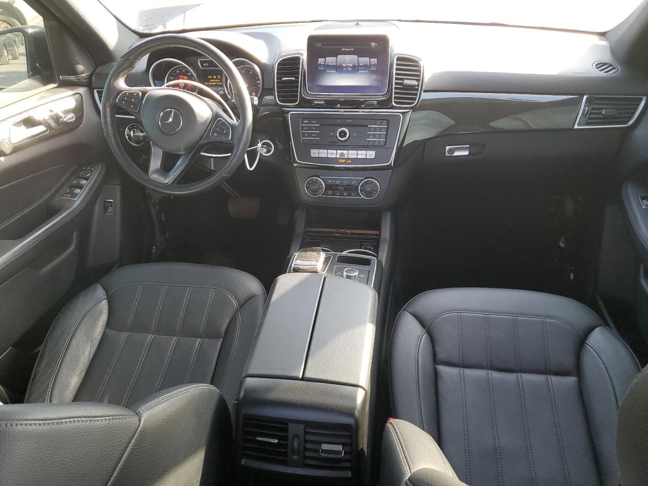 2018 Mercedes-Benz GLE - Image 8