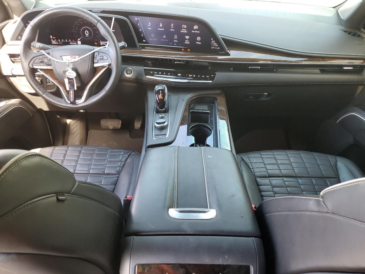 2022 Cadillac Escalade - Image 8