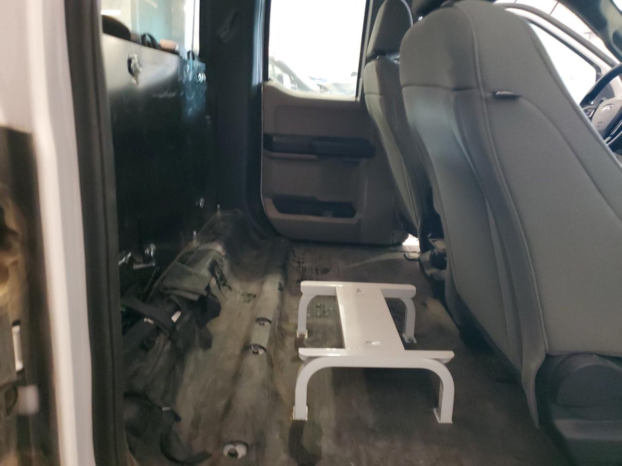 2019 Ford F-150 - Image 10