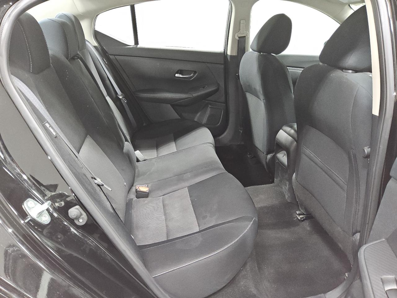 2021 Nissan Sentra - Image 10