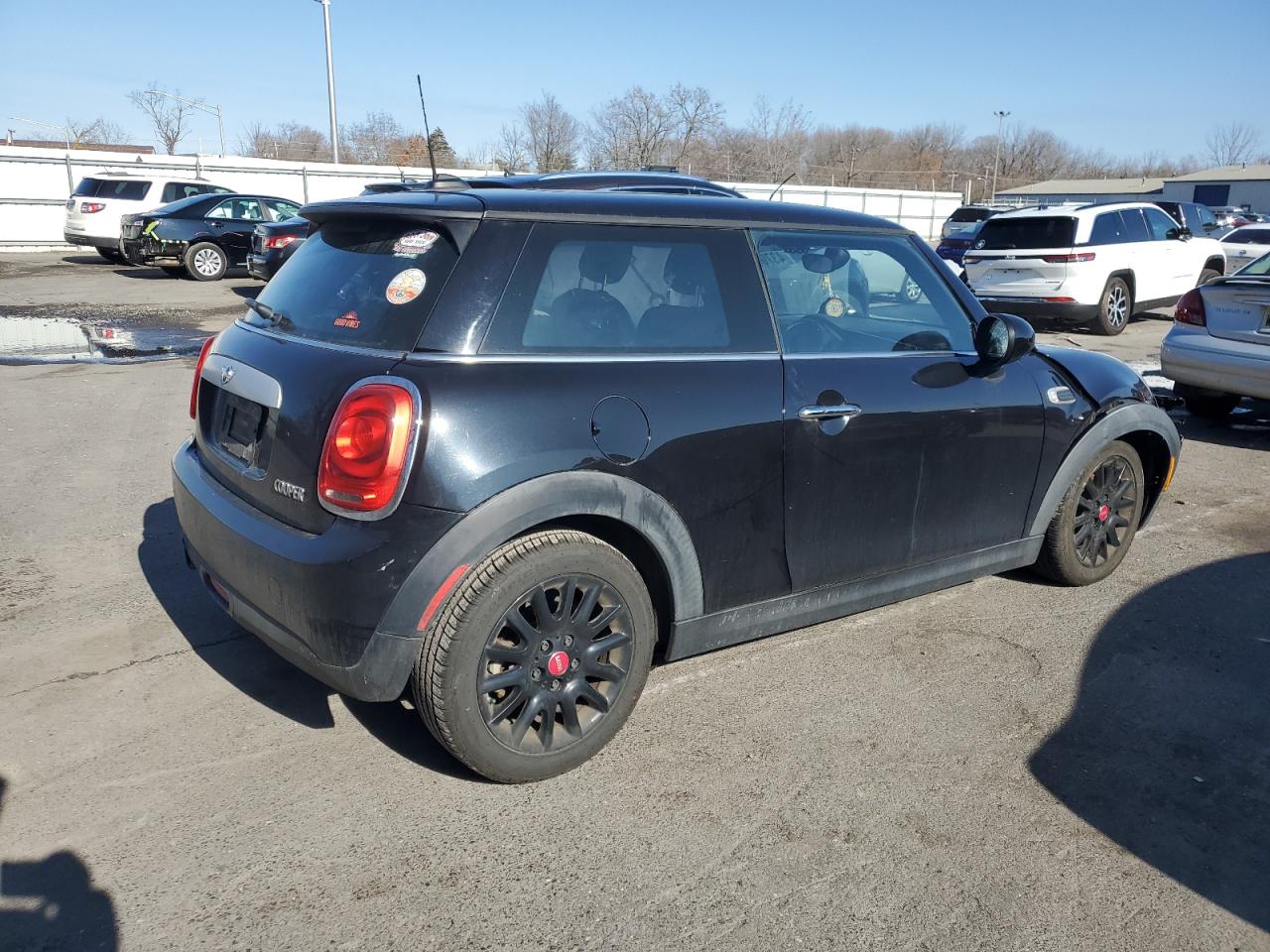 2015 MINI Cooper - Image 3