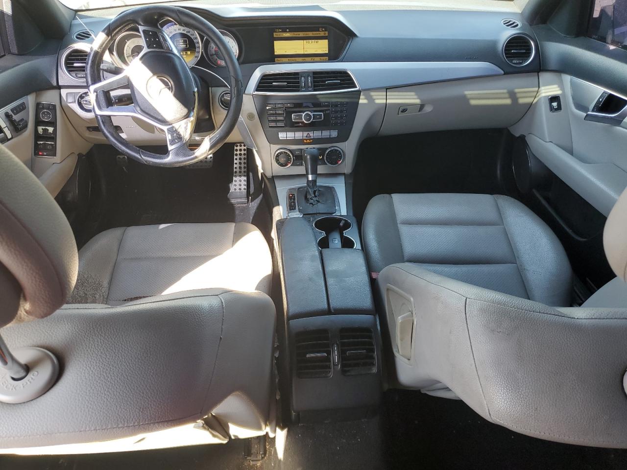 2012 Mercedes-Benz C-klasse - Image 8