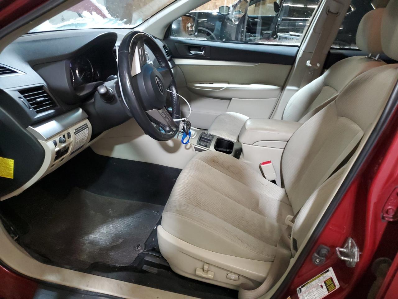 2011 Subaru Outback - Image 7