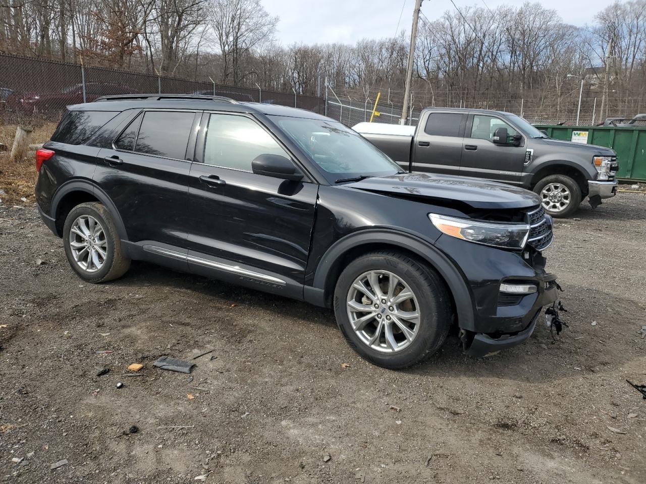 2020 Ford Explorer - Image 4