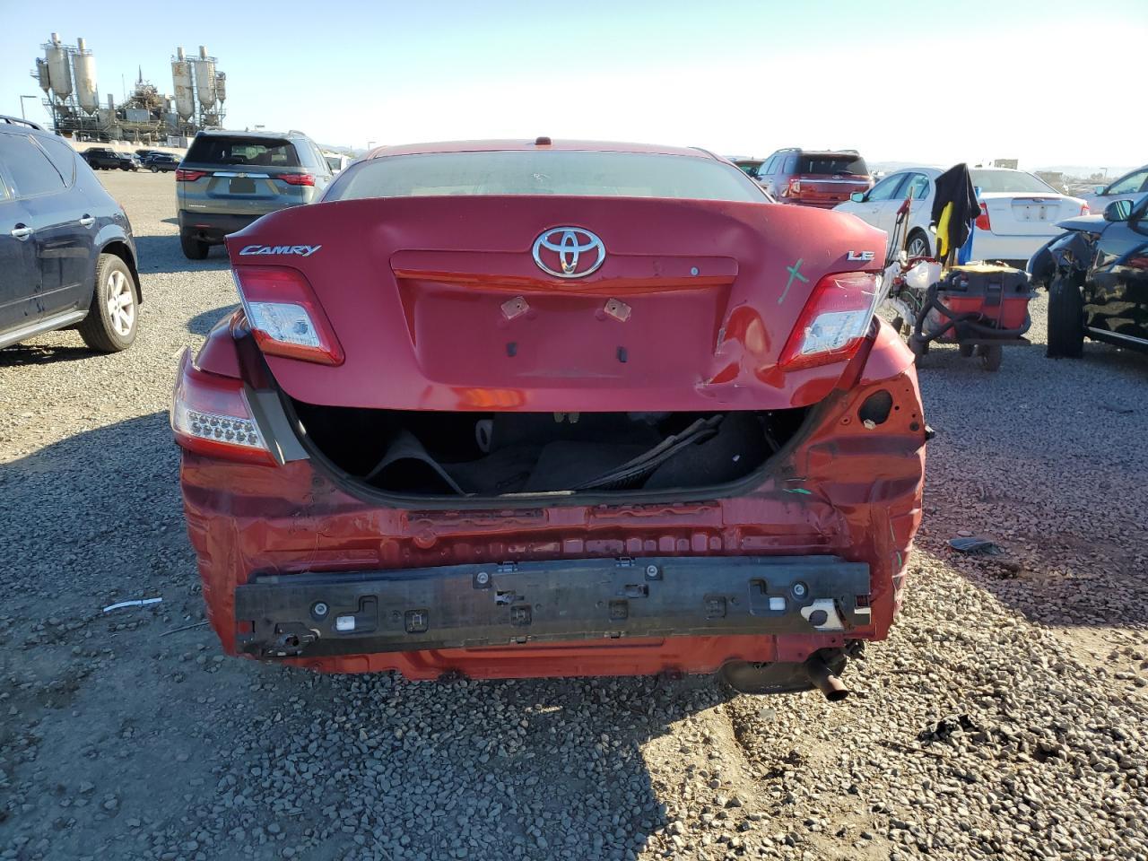 2011 Toyota Camry - Image 6