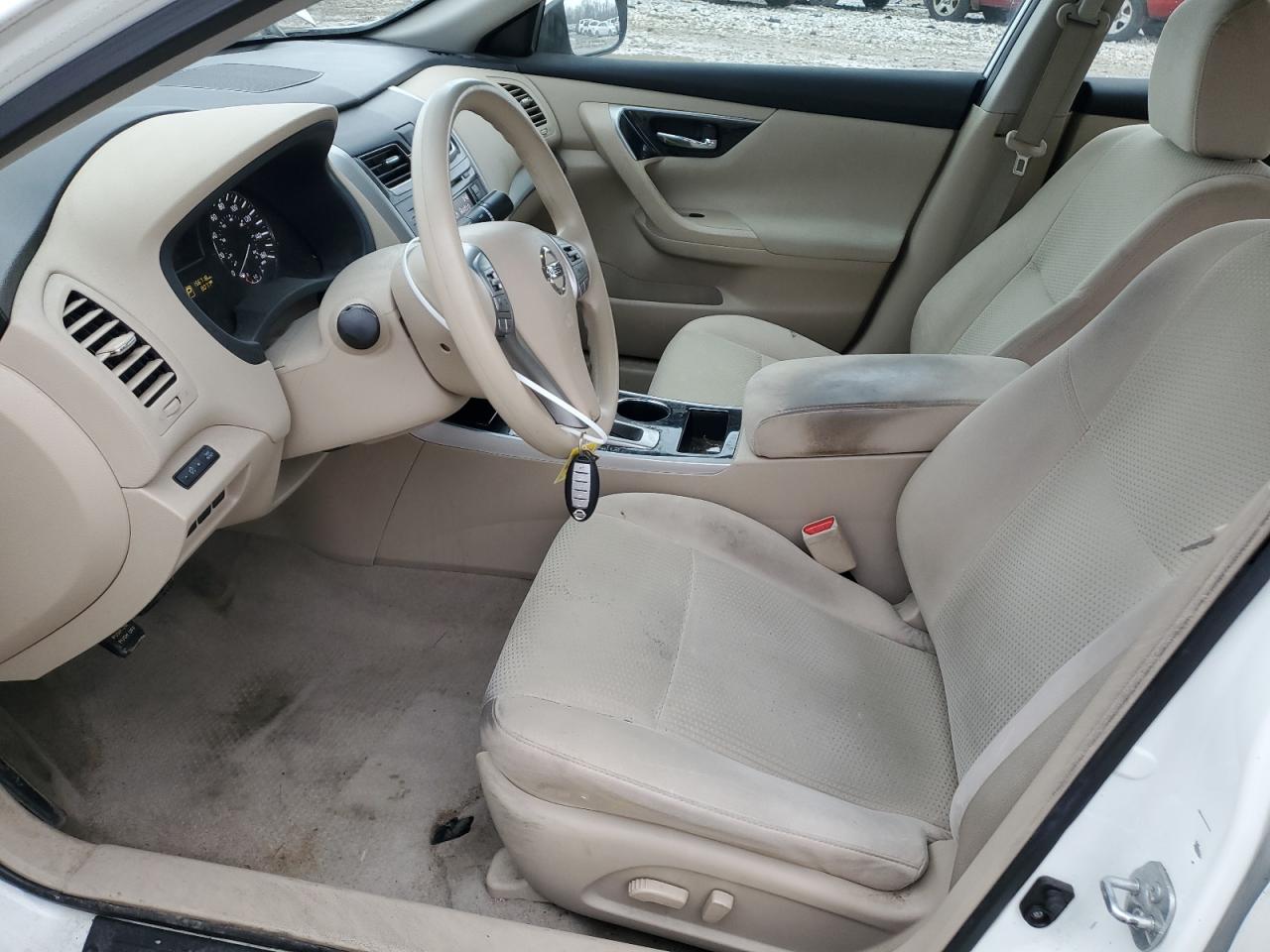 2014 Nissan Altima - Image 7