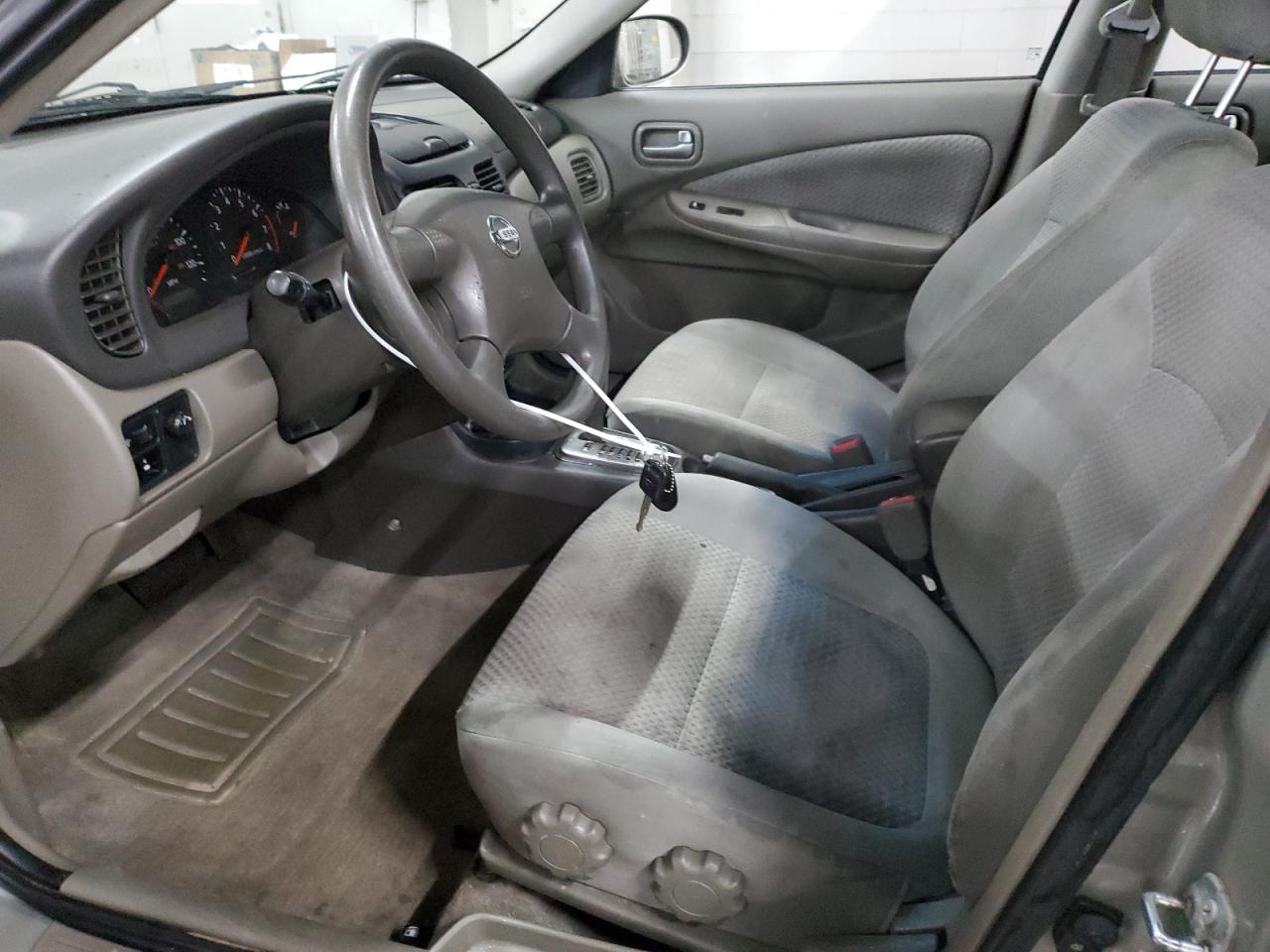 2004 Nissan Sentra - Image 7