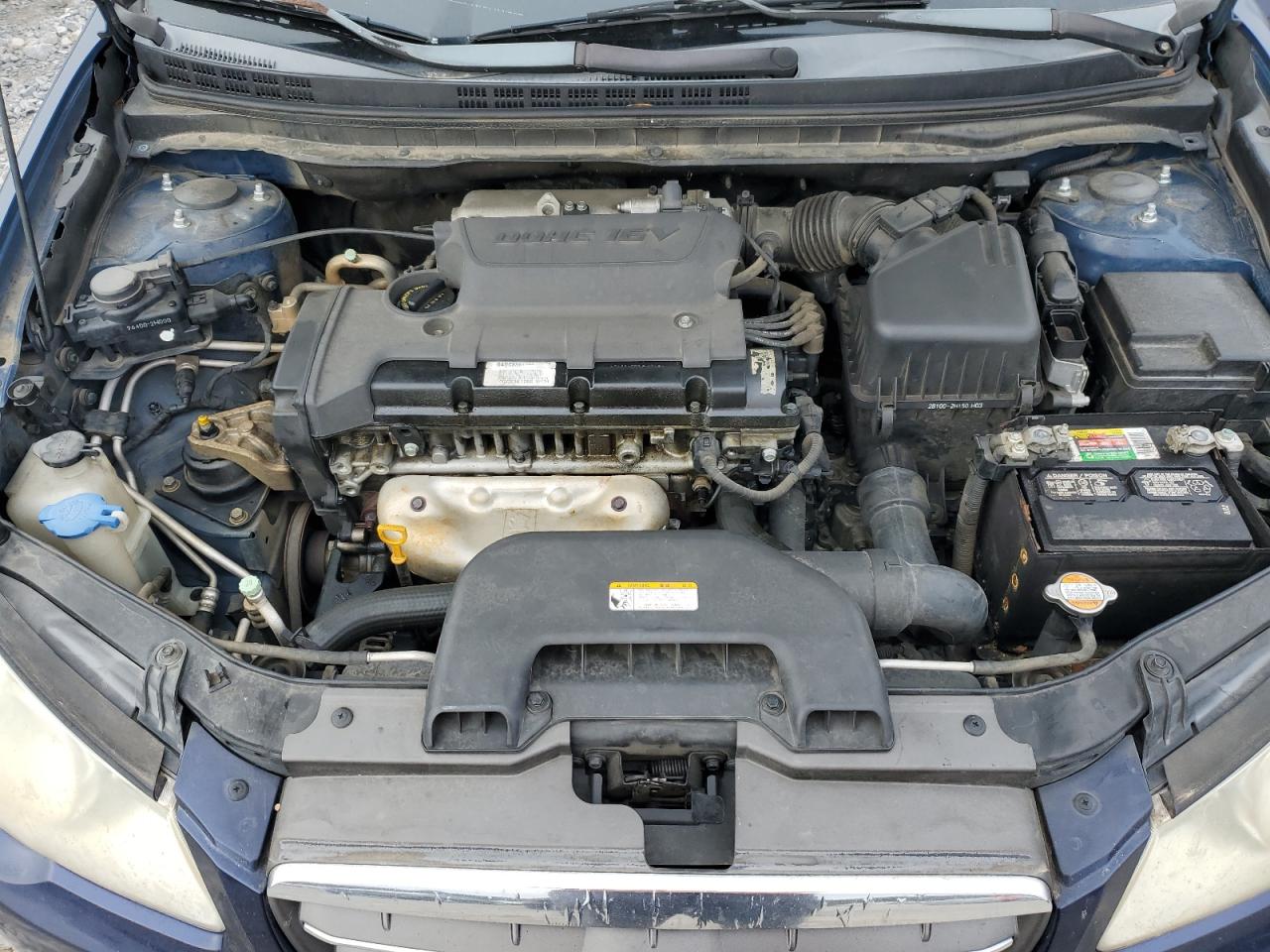 2009 Hyundai Elantra - Image 12