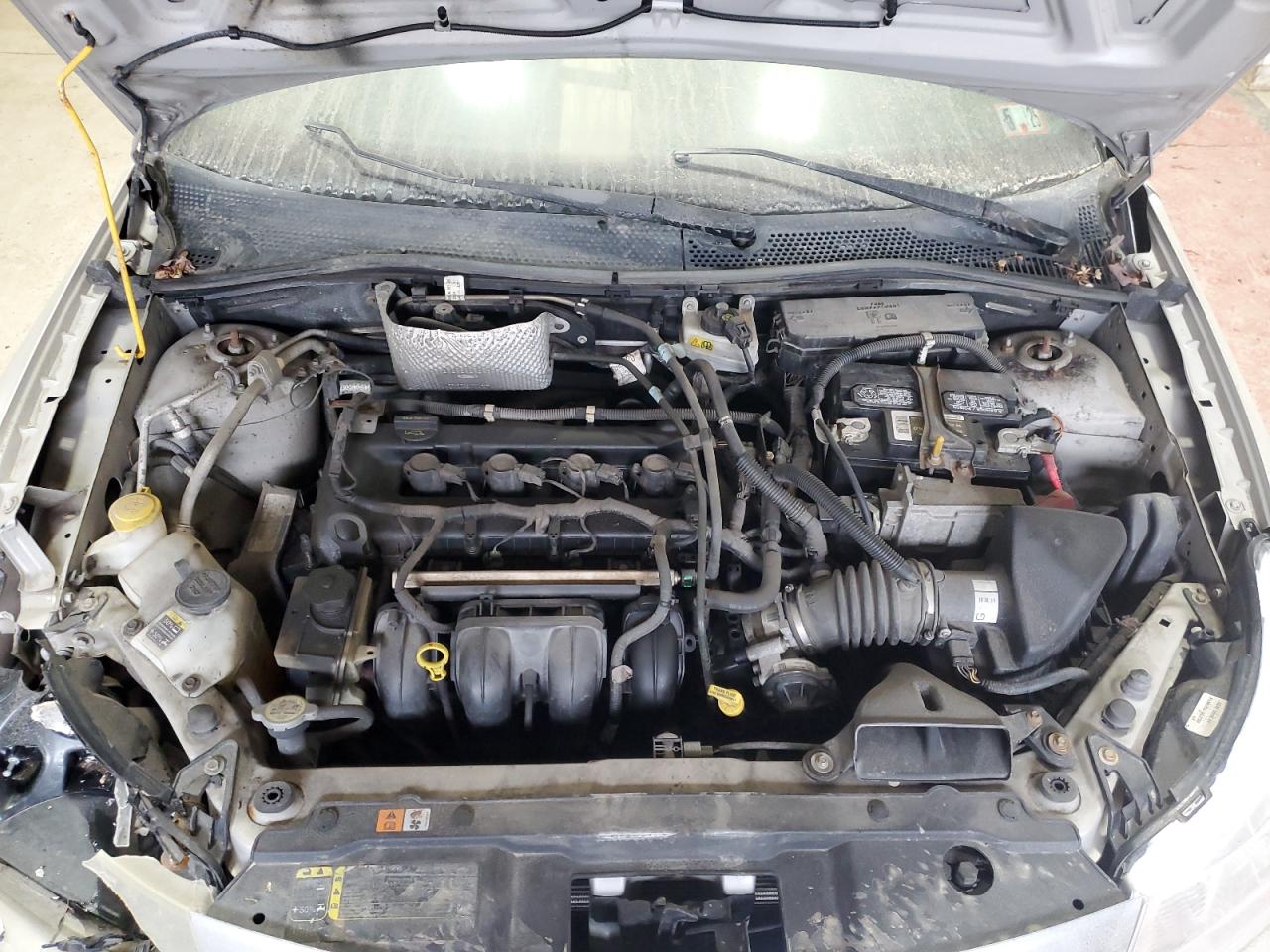 2010 Ford Focus - Image 11