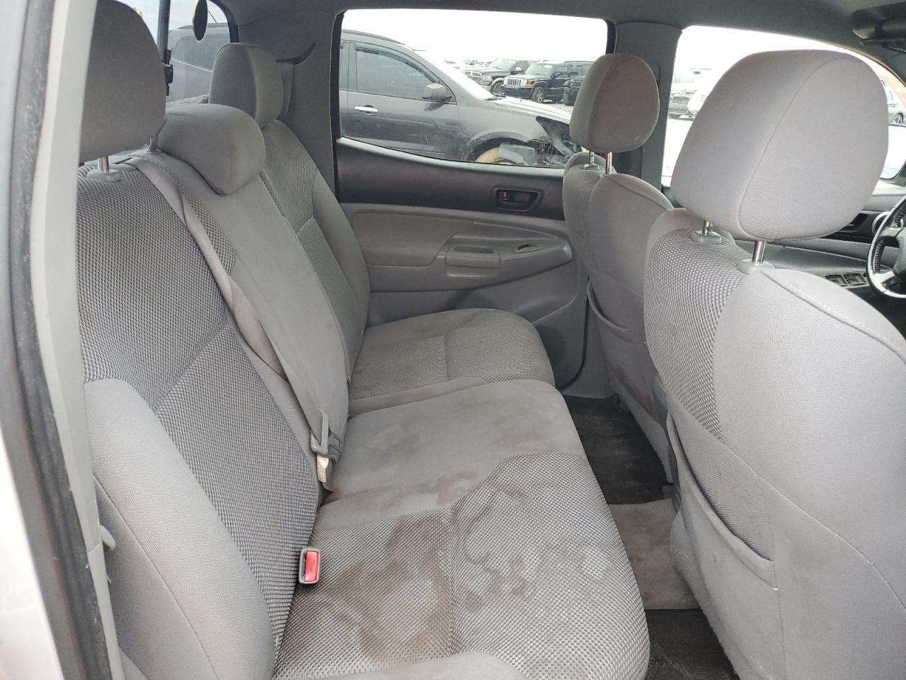 2005 Toyota Tacoma - Image 10