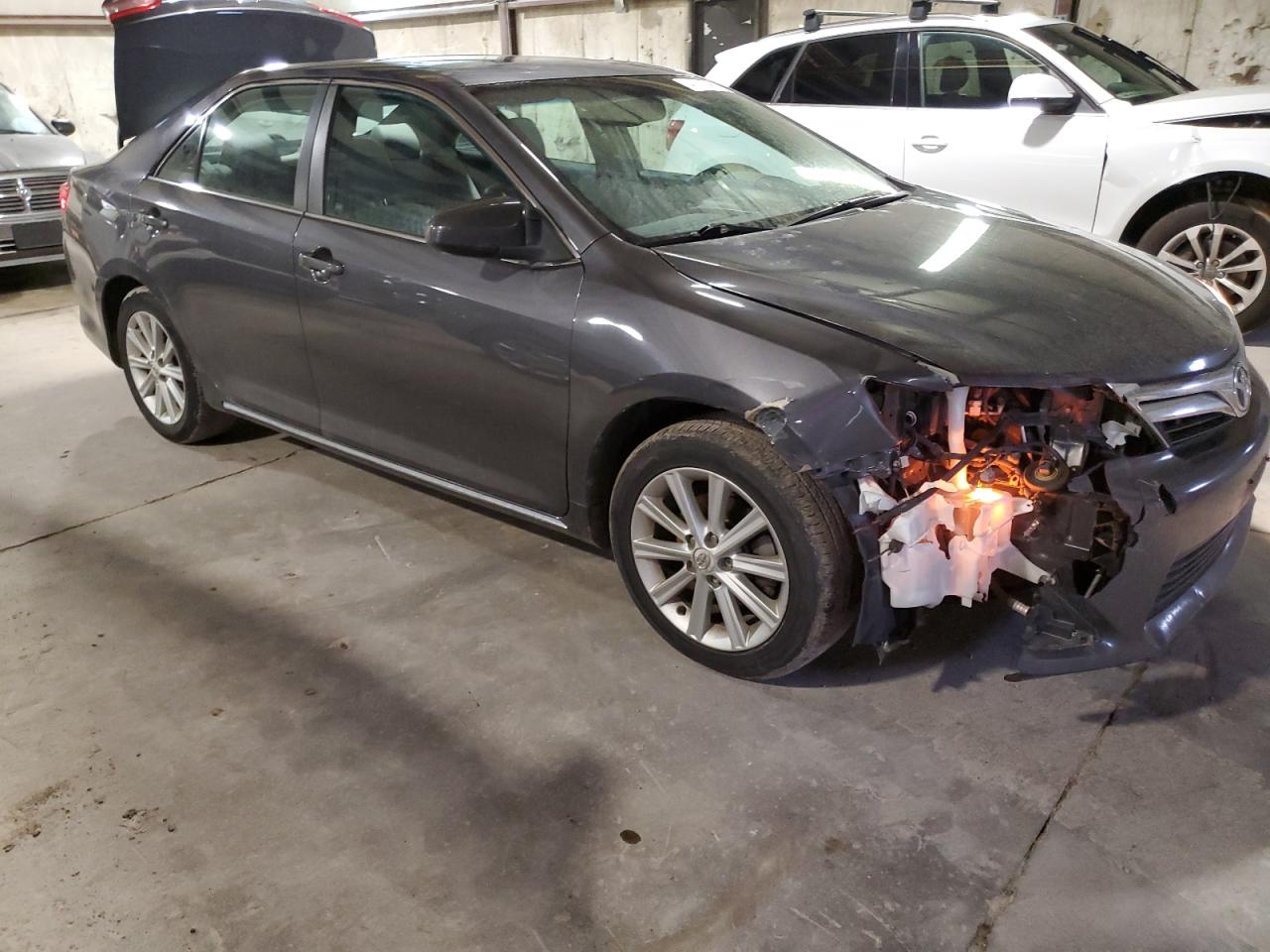 2012 Toyota Camry - Image 4