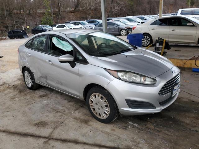  FORD FIESTA 2017 Srebrny