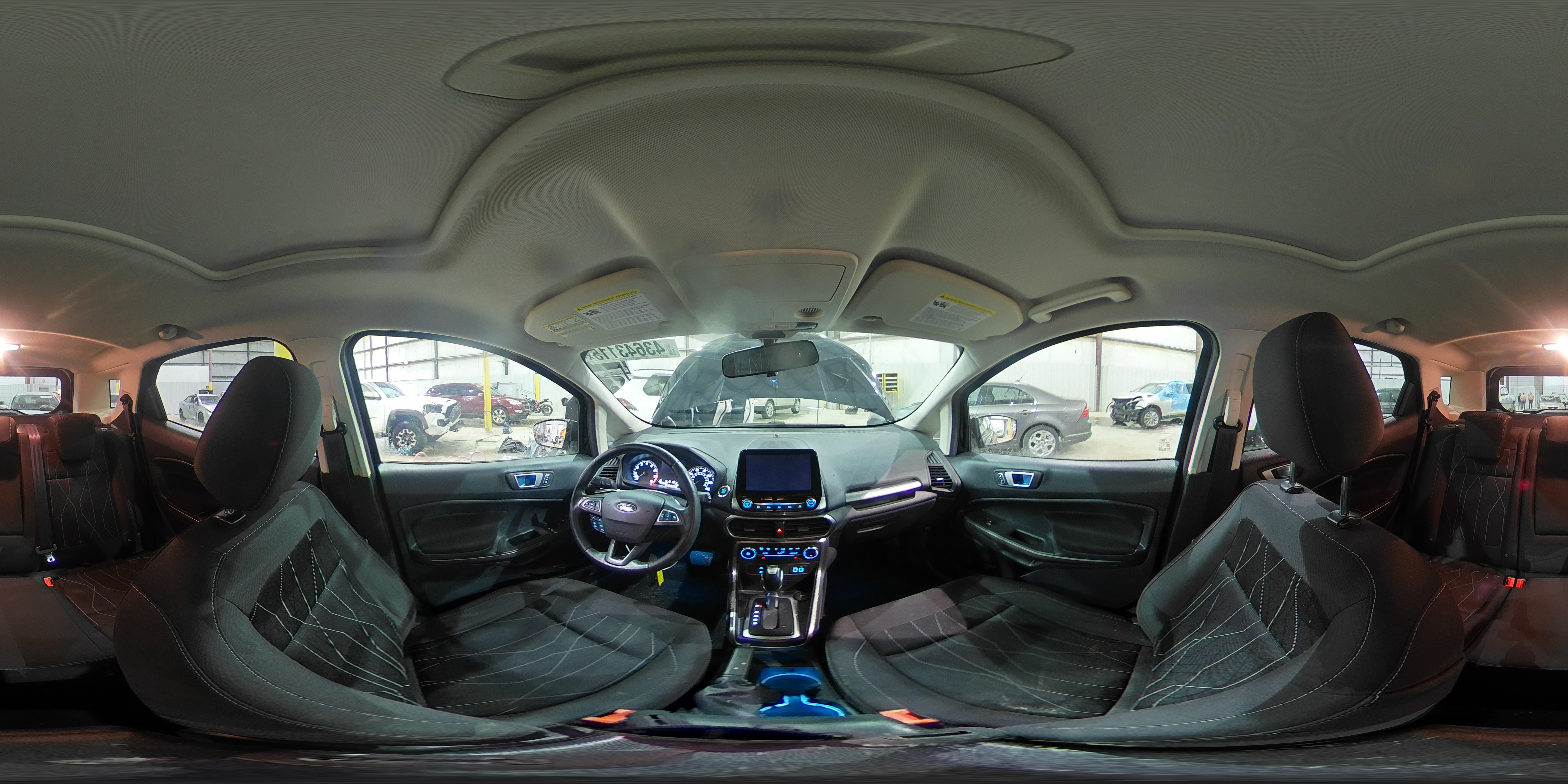 2019 Ford EcoSport - Image 16