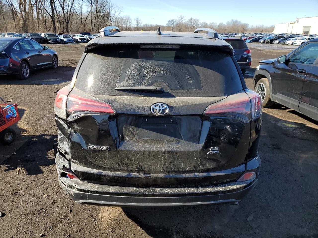 2018 Toyota RAV 4 - Image 6