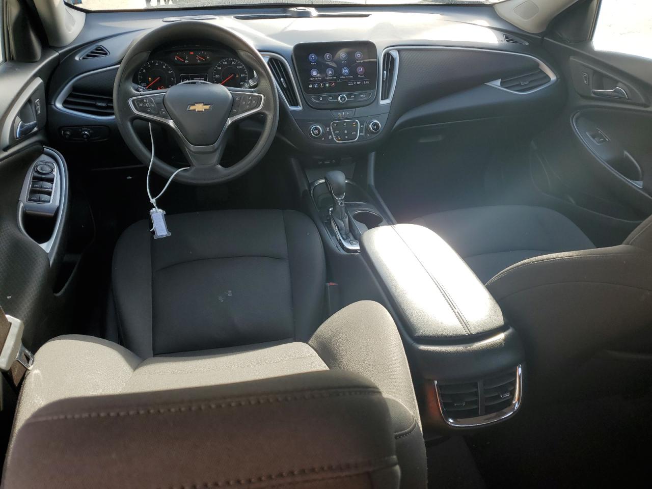 2023 Chevrolet Malibu - Image 8