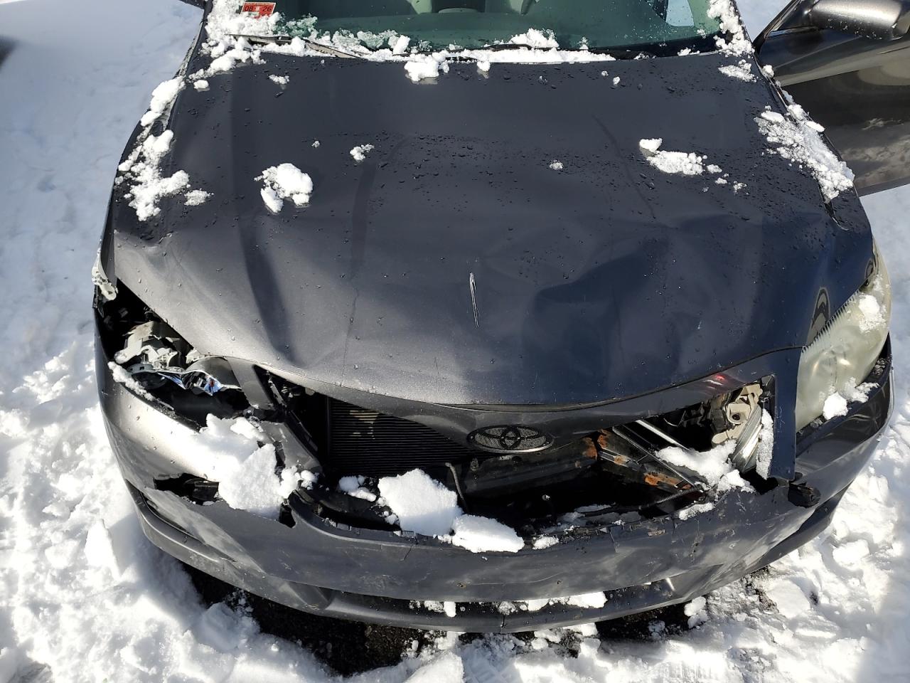 2011 Toyota Camry - Image 11