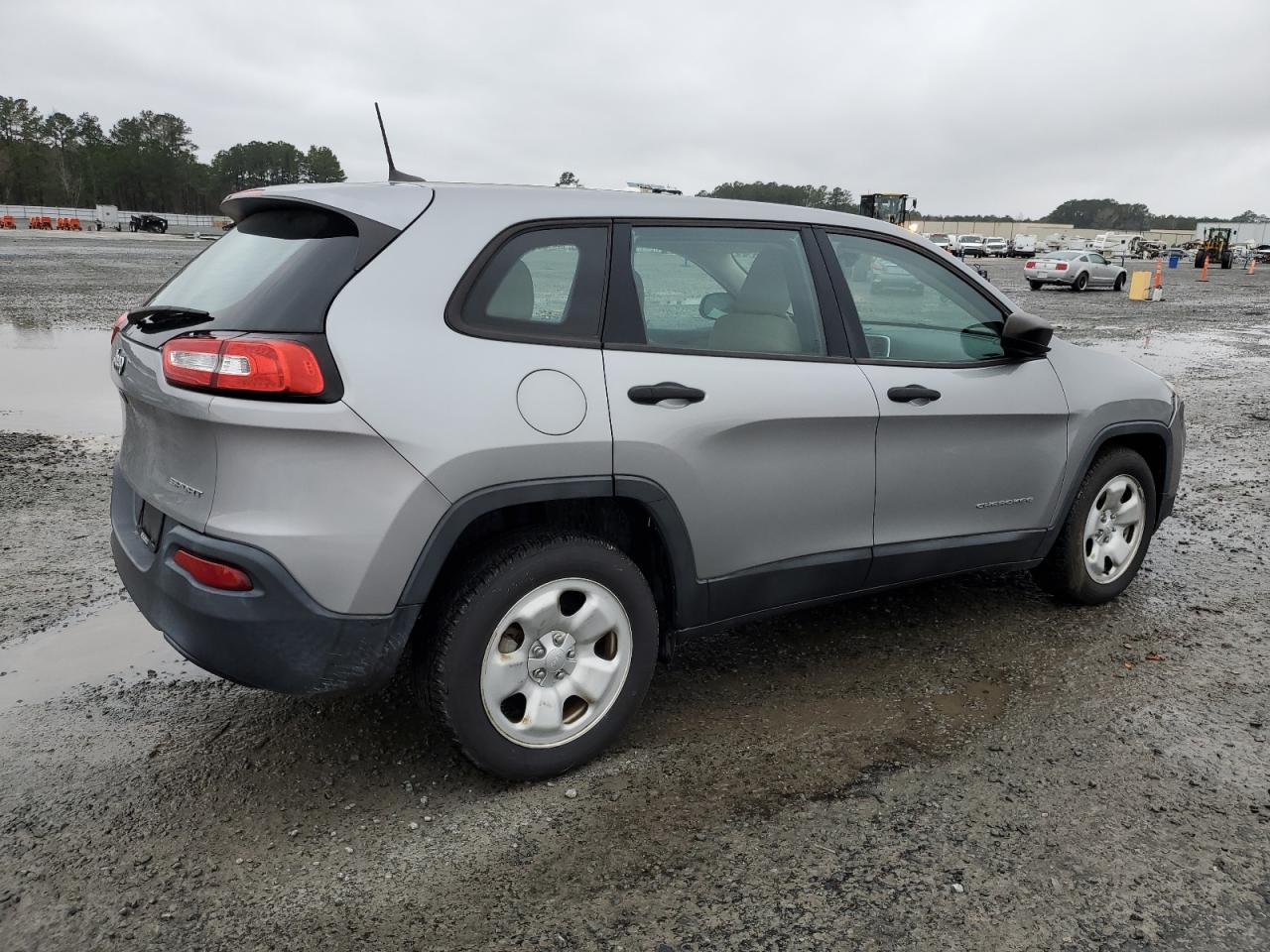 2016 Jeep Grand Cherokee - Image 3