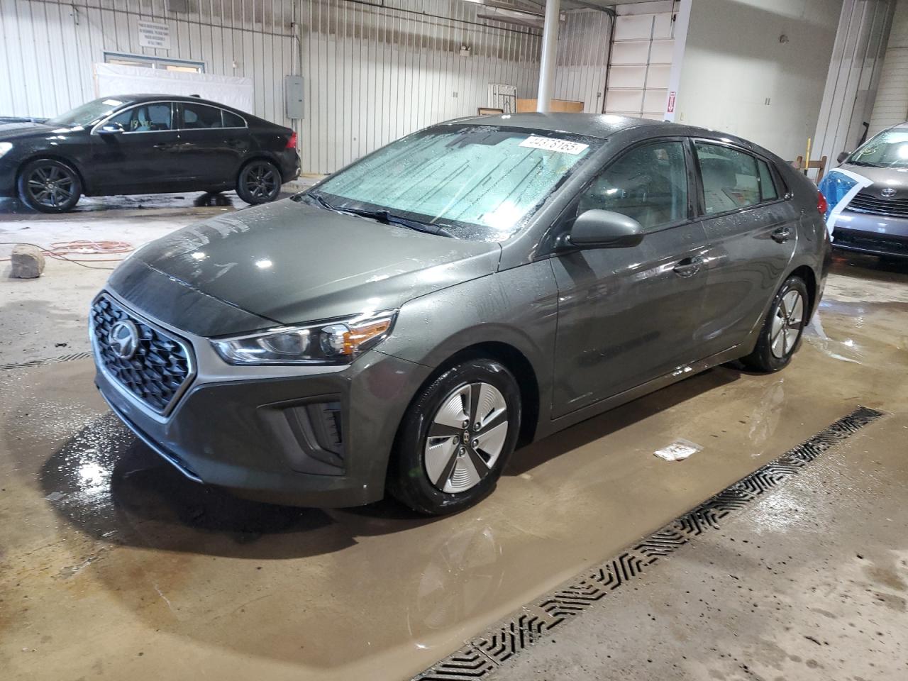 2022 Hyundai IONIQ - Image 1