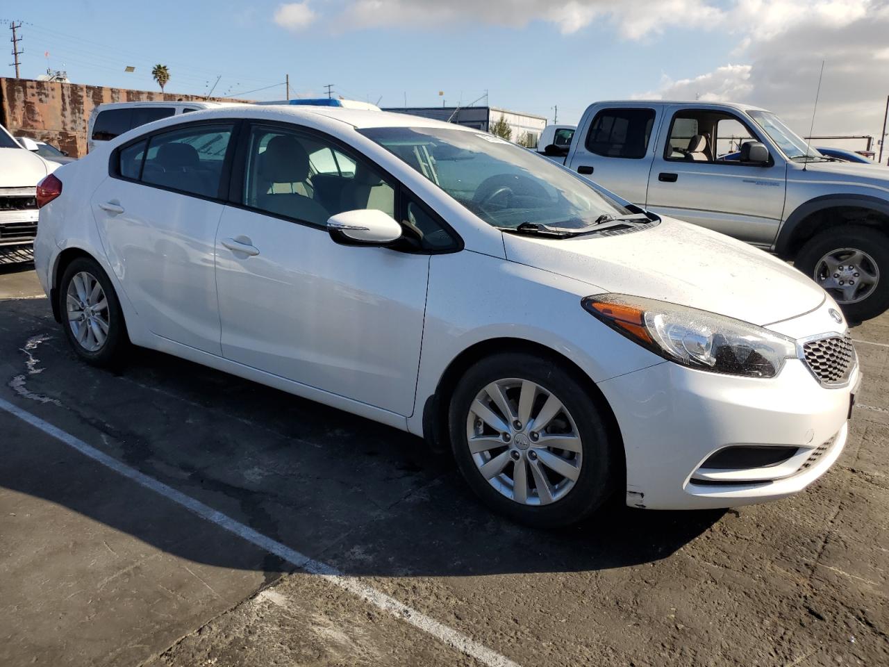 2016 Kia Forte - Image 4