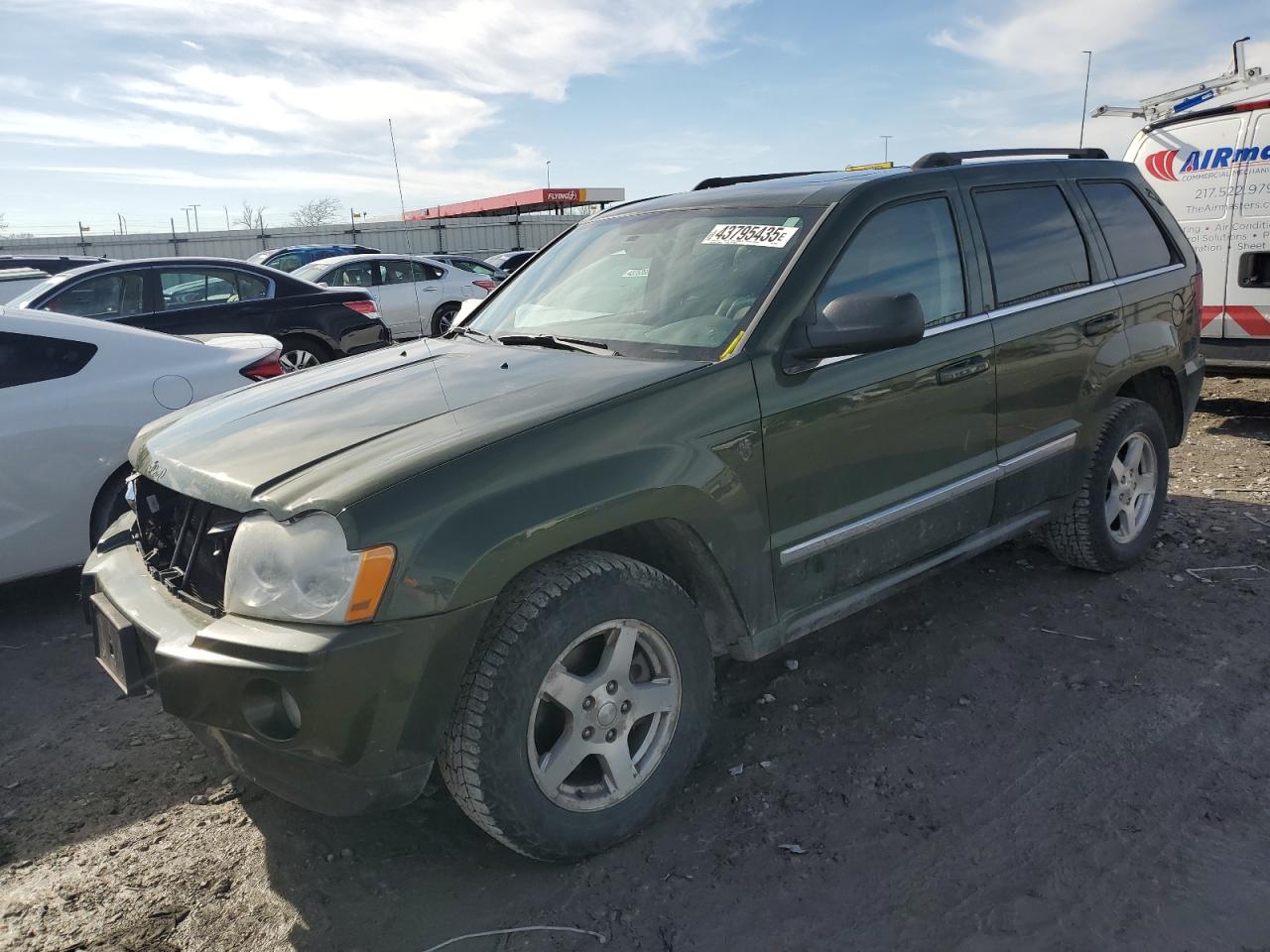 2007 Jeep Grand Cherokee - Image 1