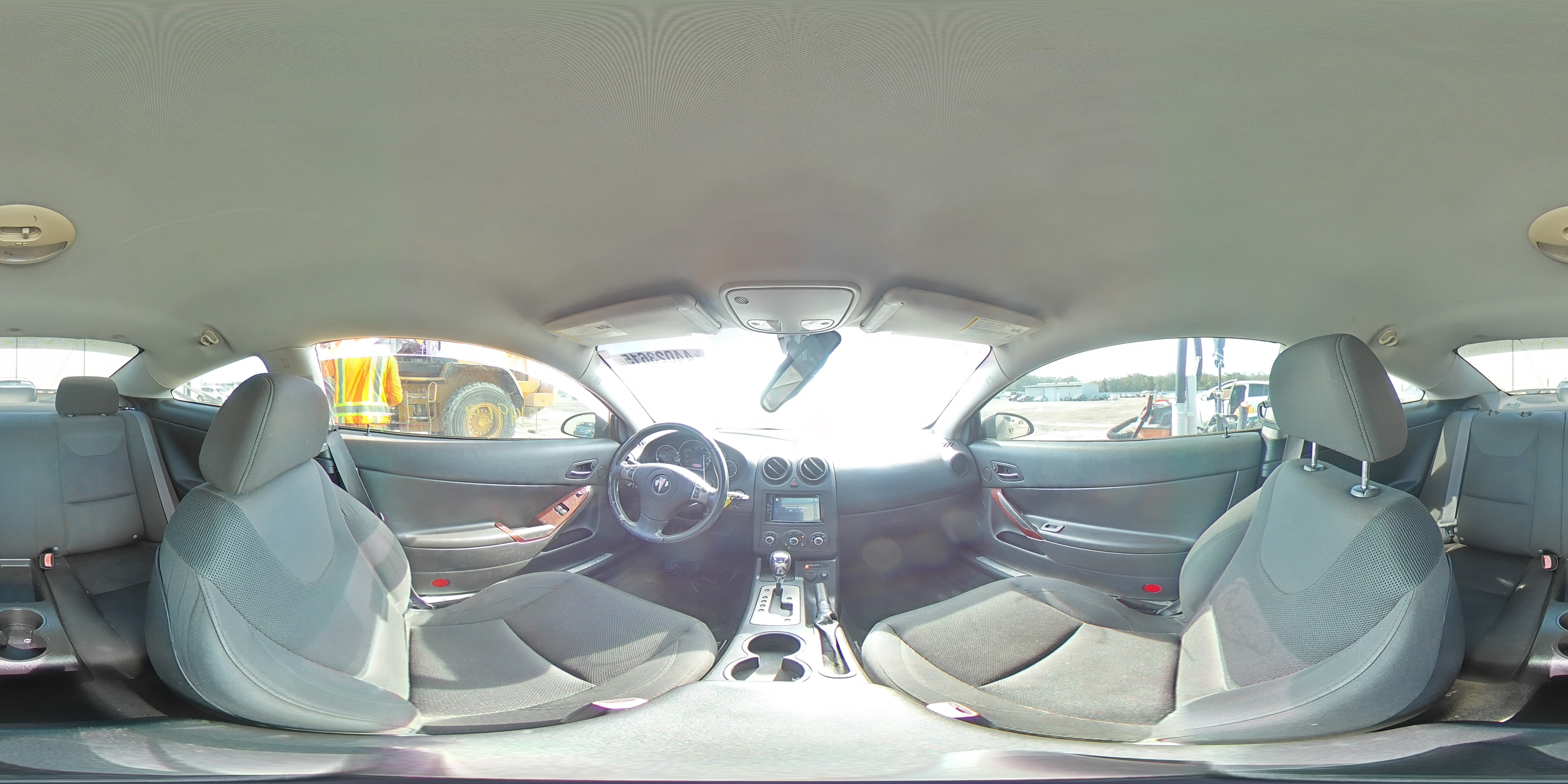 2008 Pontiac G6 - Image 13