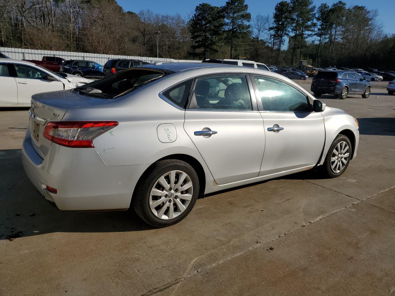 2015 Nissan Sentra - Image 3