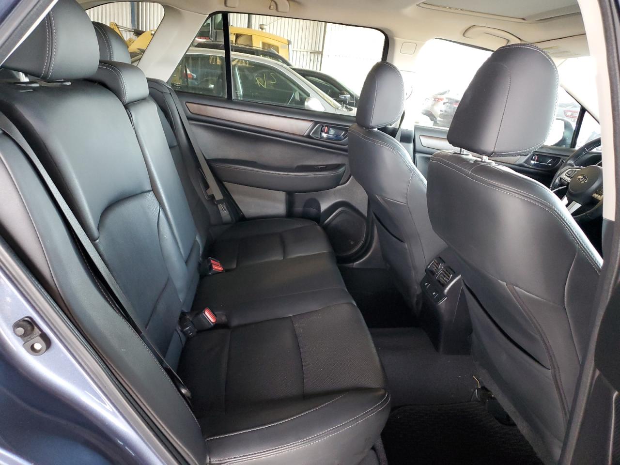 2016 Subaru Outback - Image 11