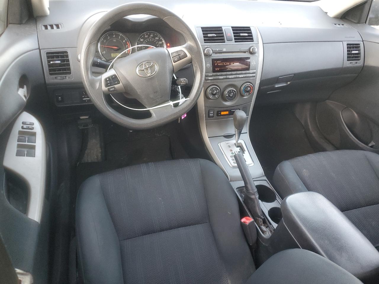 2011 Toyota Corolla - Image 8