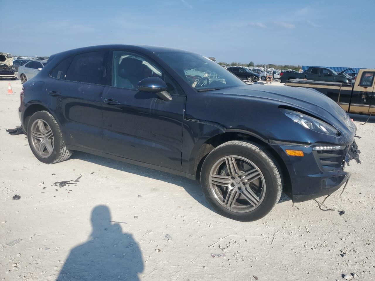 2017 Porsche Macan - Image 4