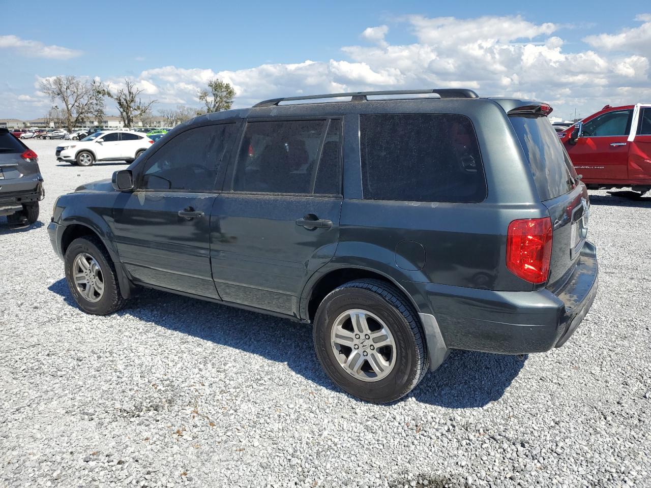 2004 Honda Pilot - Image 2