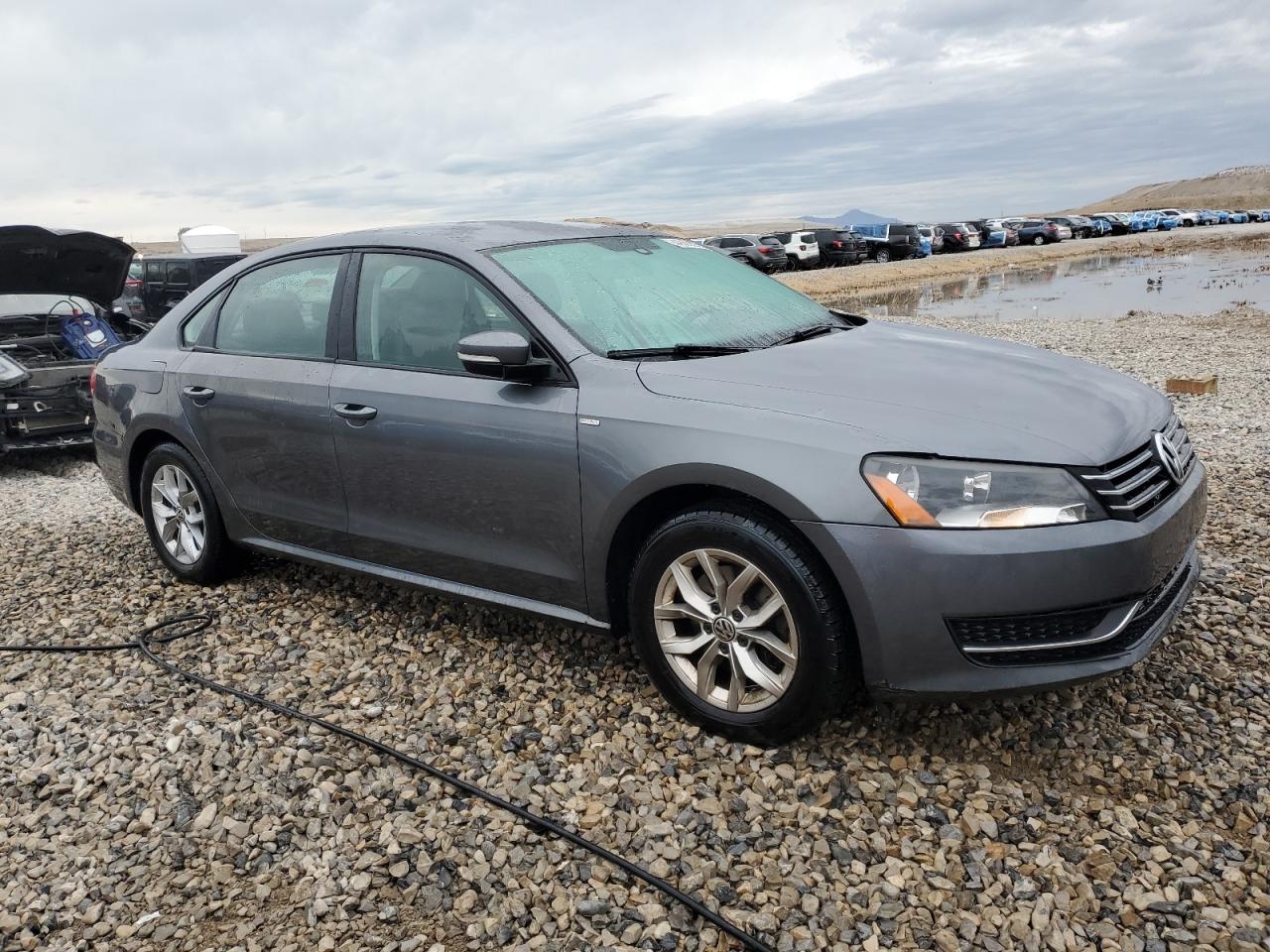 2015 Volkswagen Passat - Image 4