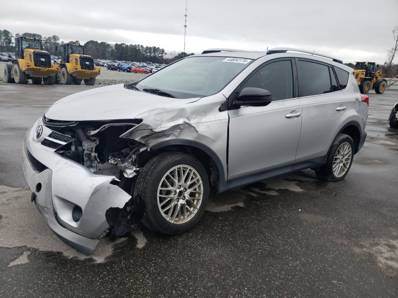 2015 Toyota RAV 4 - Image 1