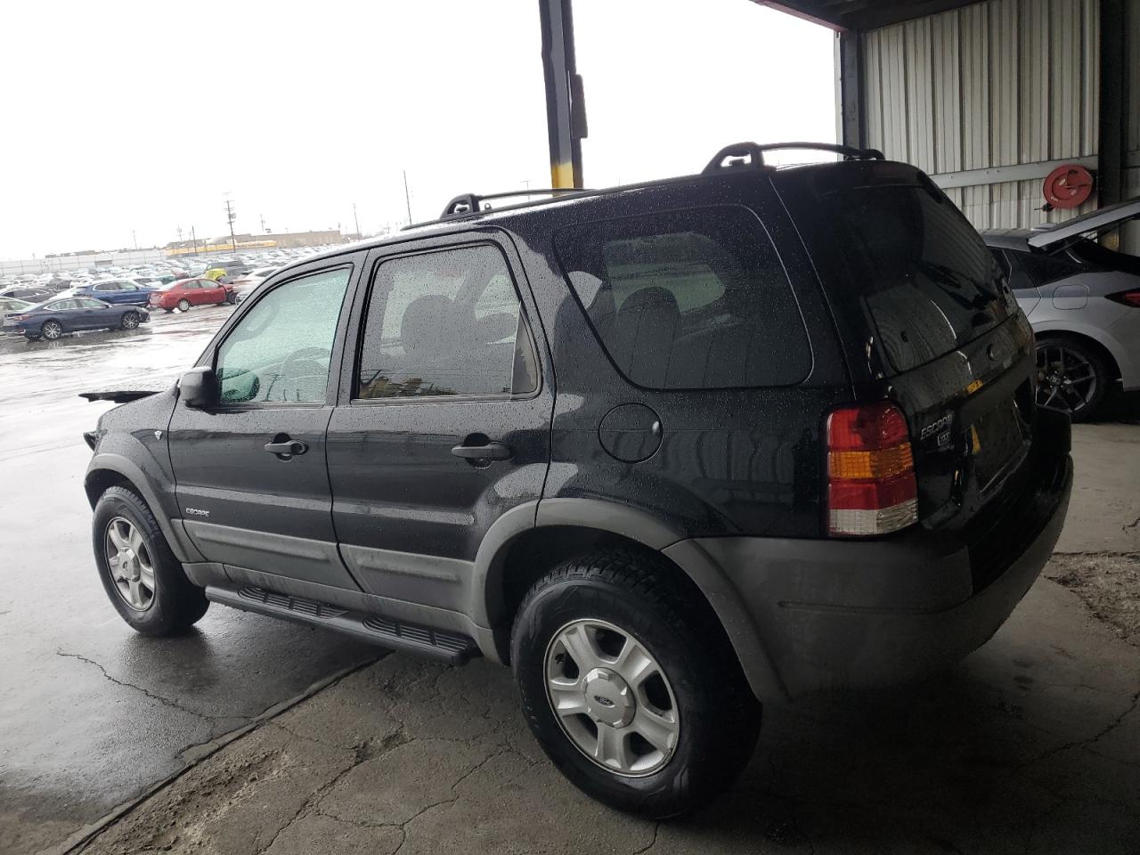 2002 Ford Escape - Image 2