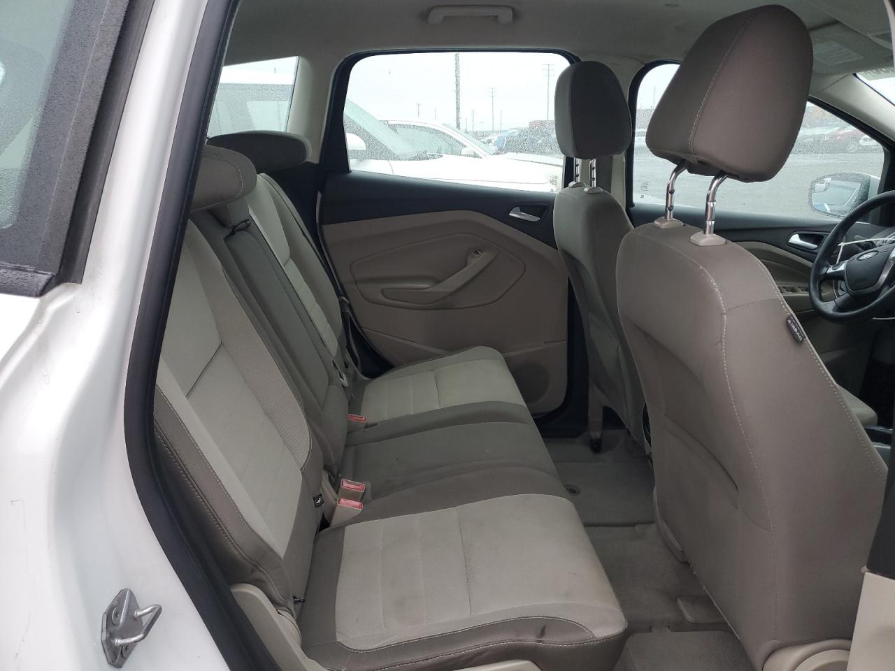 2013 Ford C-MAX - Image 10