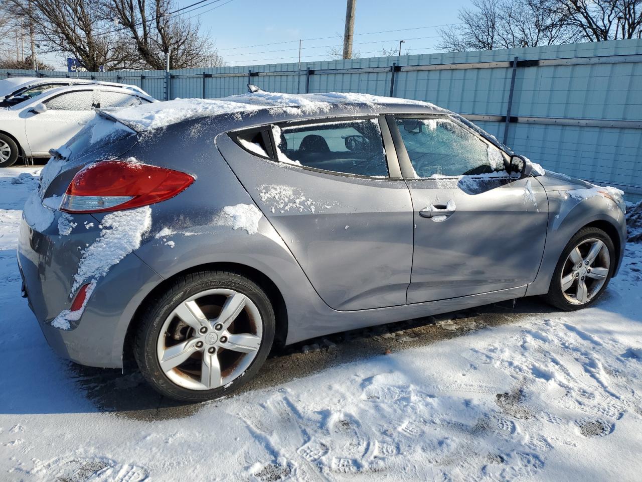 2014 Hyundai Veloster - Image 3