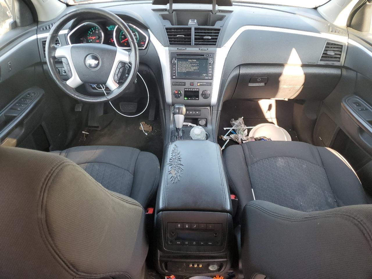 2010 Chevrolet Traverse - Image 8