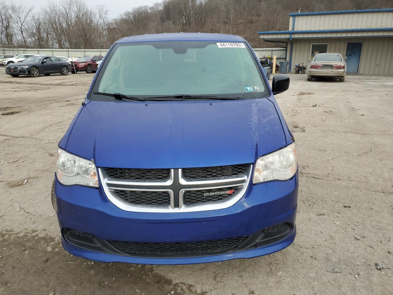 2018 Dodge Caravan - Image 5