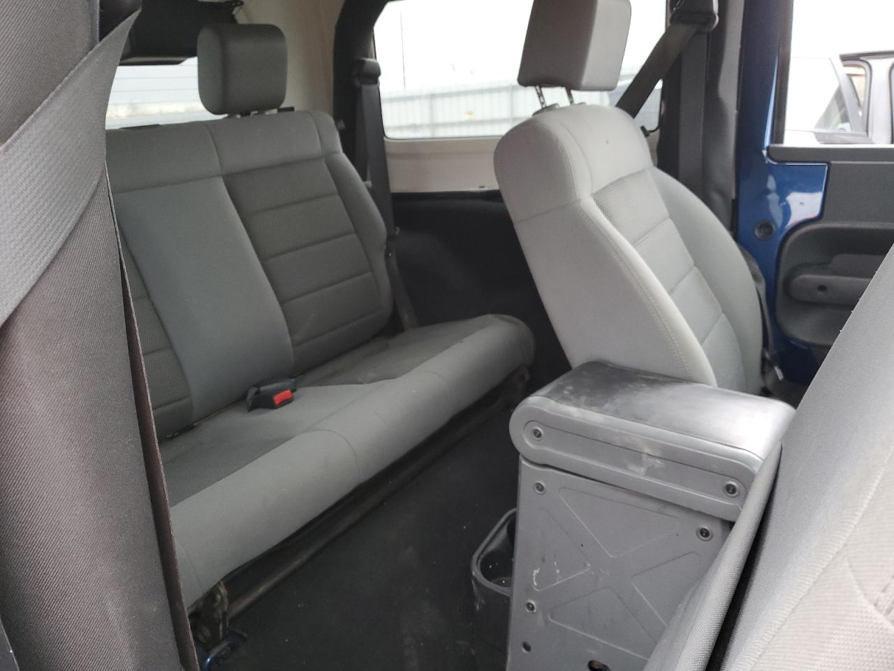 2009 Jeep Wrangler - Image 10