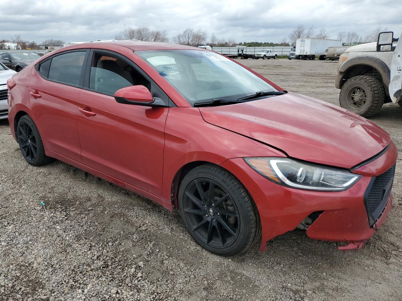 2017 Hyundai Elantra - Image 4