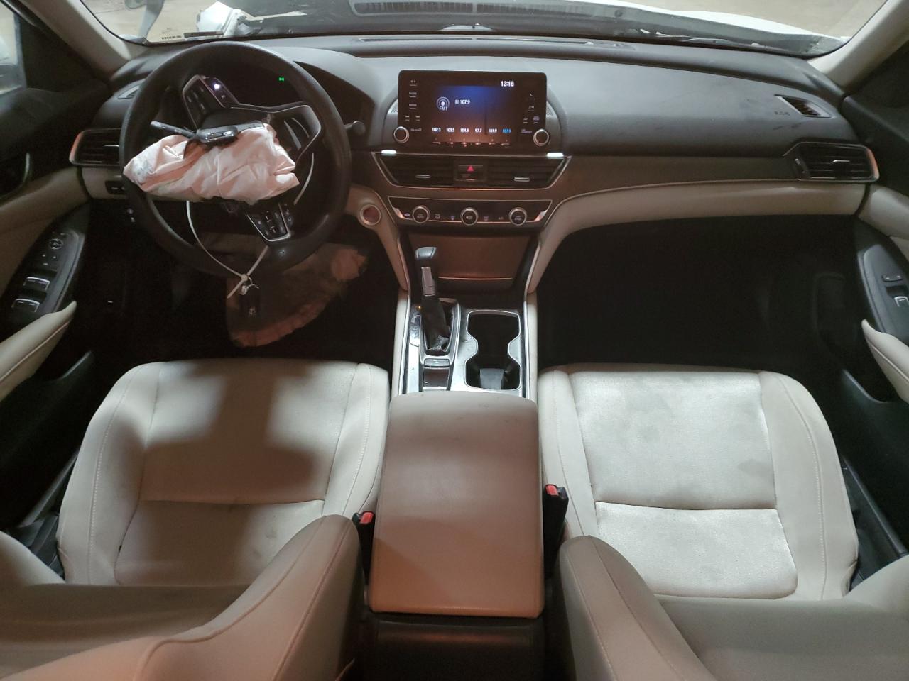 1HGCV1F14JA116142 HONDA ACCORD 2018