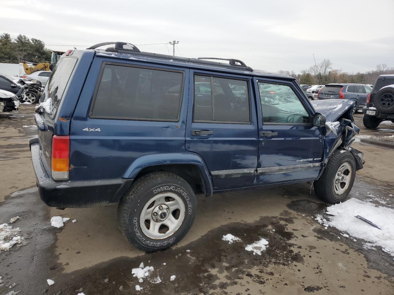 2001 Jeep Grand Cherokee - Image 3