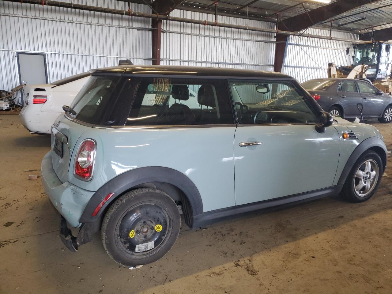 2011 MINI Cooper - Image 3
