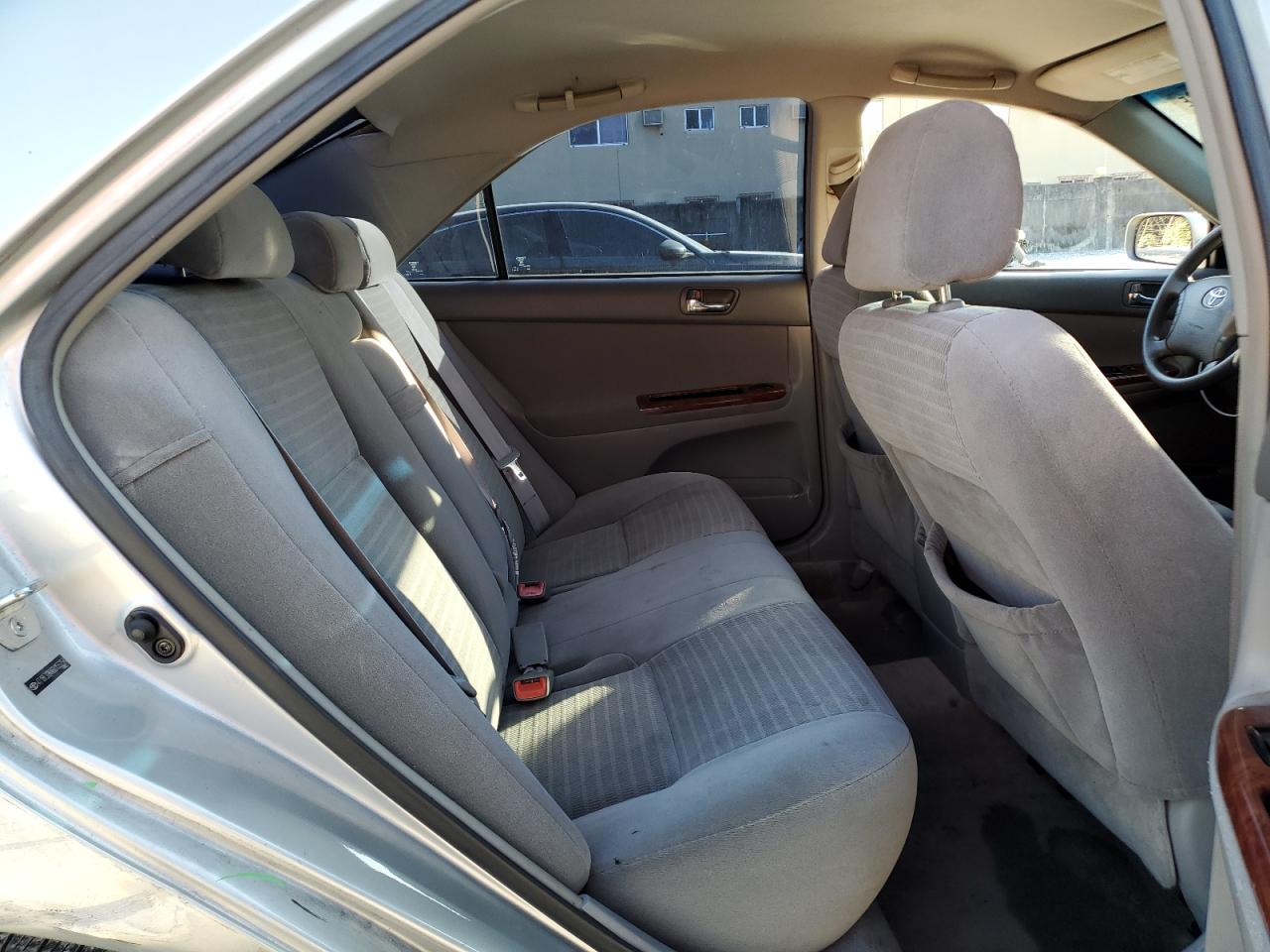 2006 Toyota Camry - Image 10
