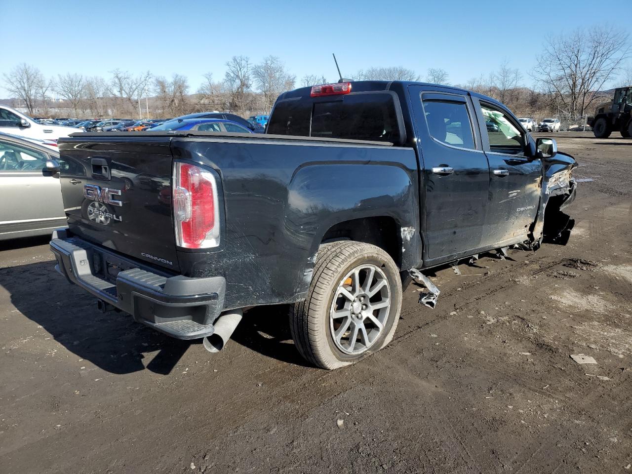 2021 GMC Canyon - Image 3
