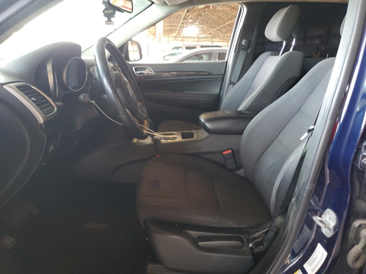 2013 Jeep Grand Cherokee - Image 7